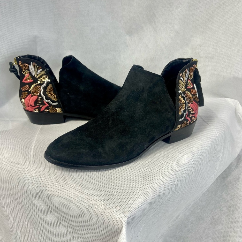 Kenneth Cole Reaction ankle boots